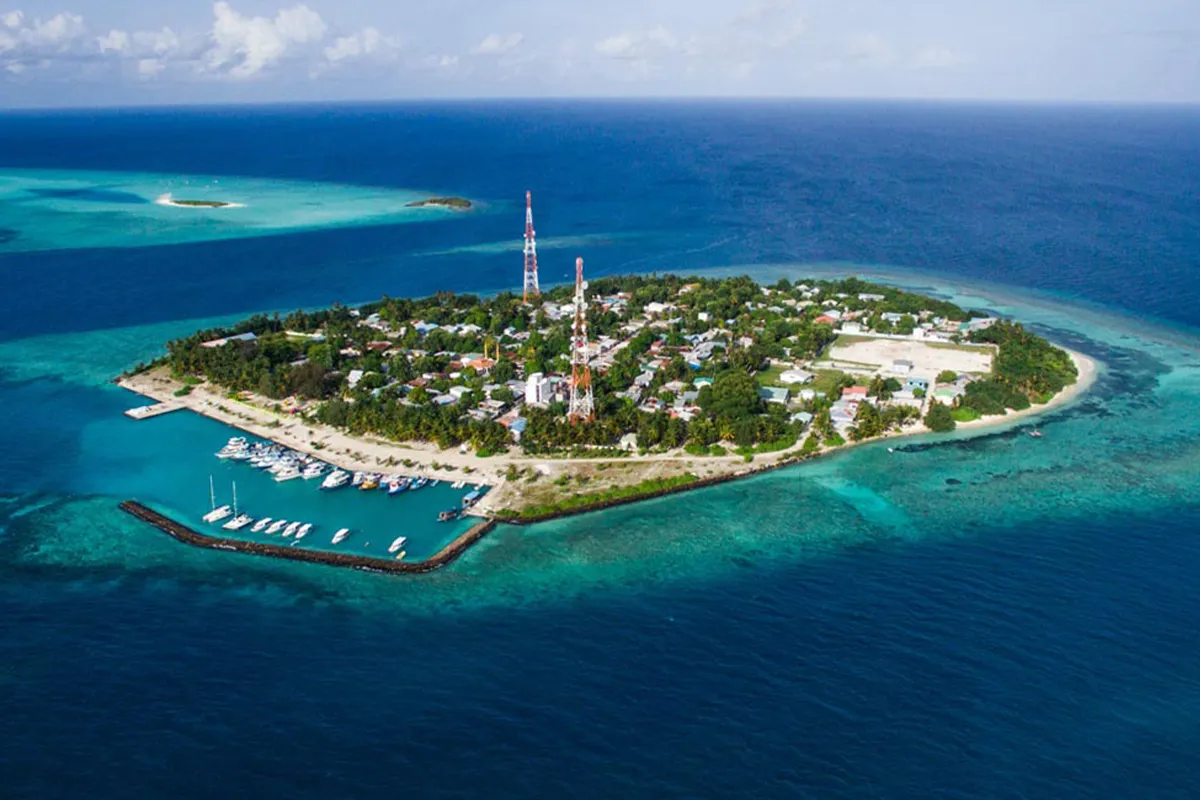AA. Ukulhas: The Eco-Paradise Redefining Local Tourism in the Maldives