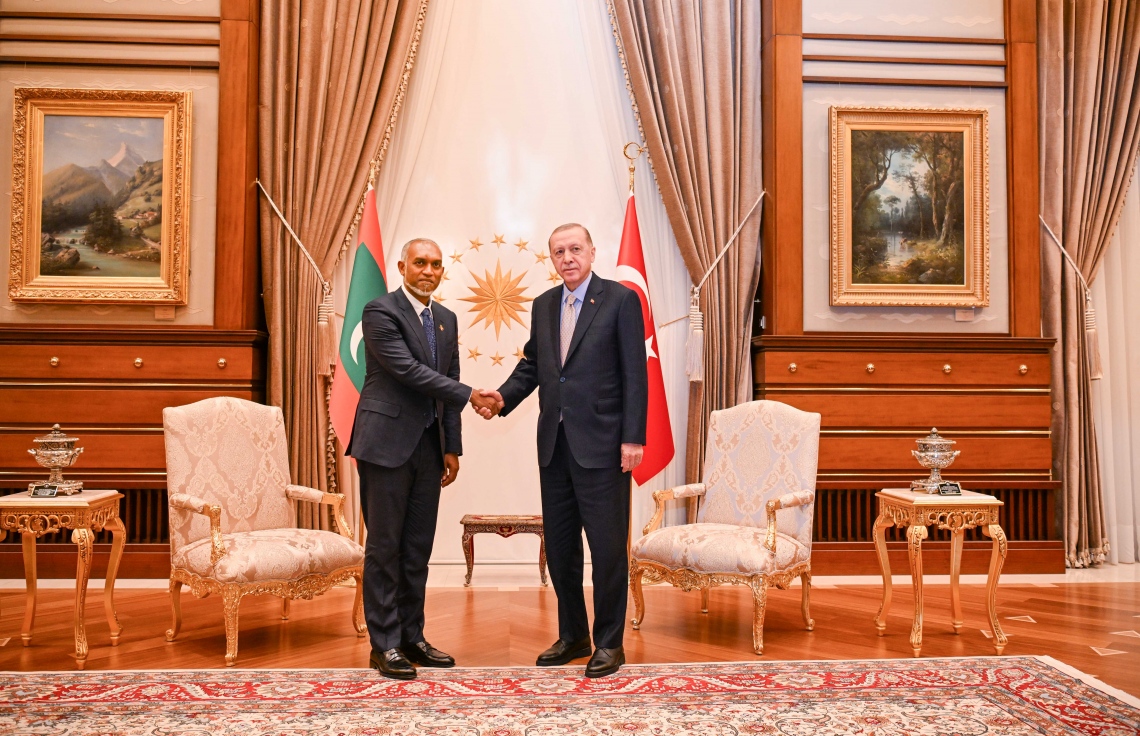Maldives President and First Lady depart for an official visit to Turkey