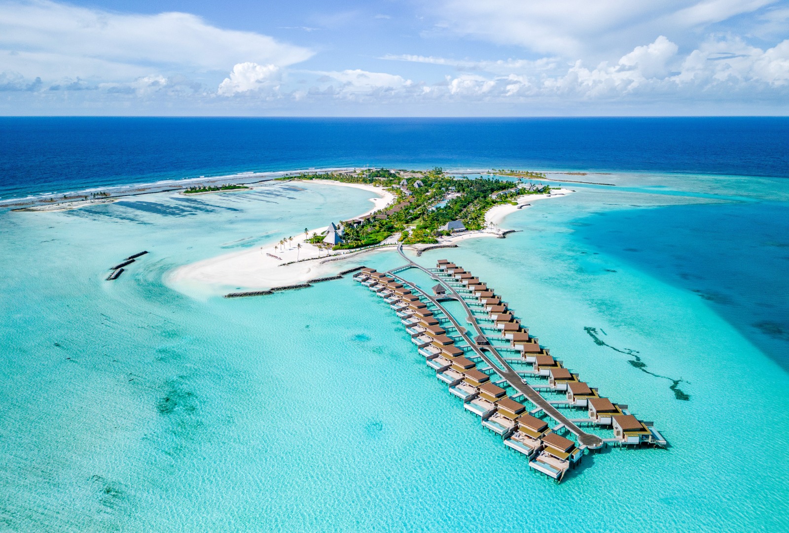 Windrose has chosen Kuda Villingili Resort Maldives as a preferred premium partner for the Beond Business-Class Only Airline Program.