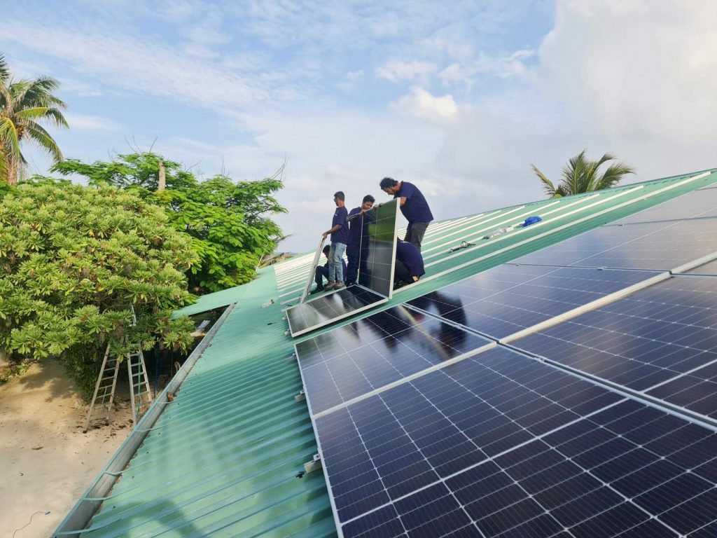 Canareef Resort takes Initiative for Sustainable Energy with Solar Panels