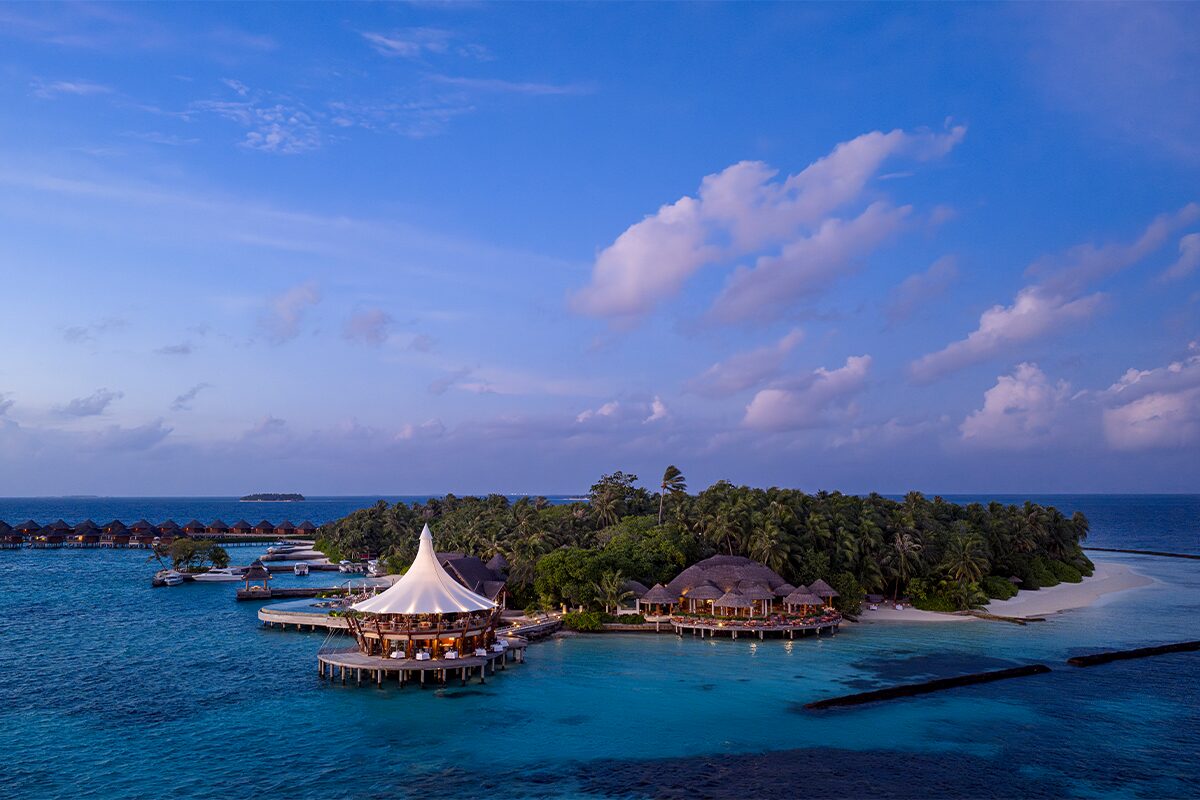 Baros Maldives Honoured with the 2025 Agoda Gold Circle Award