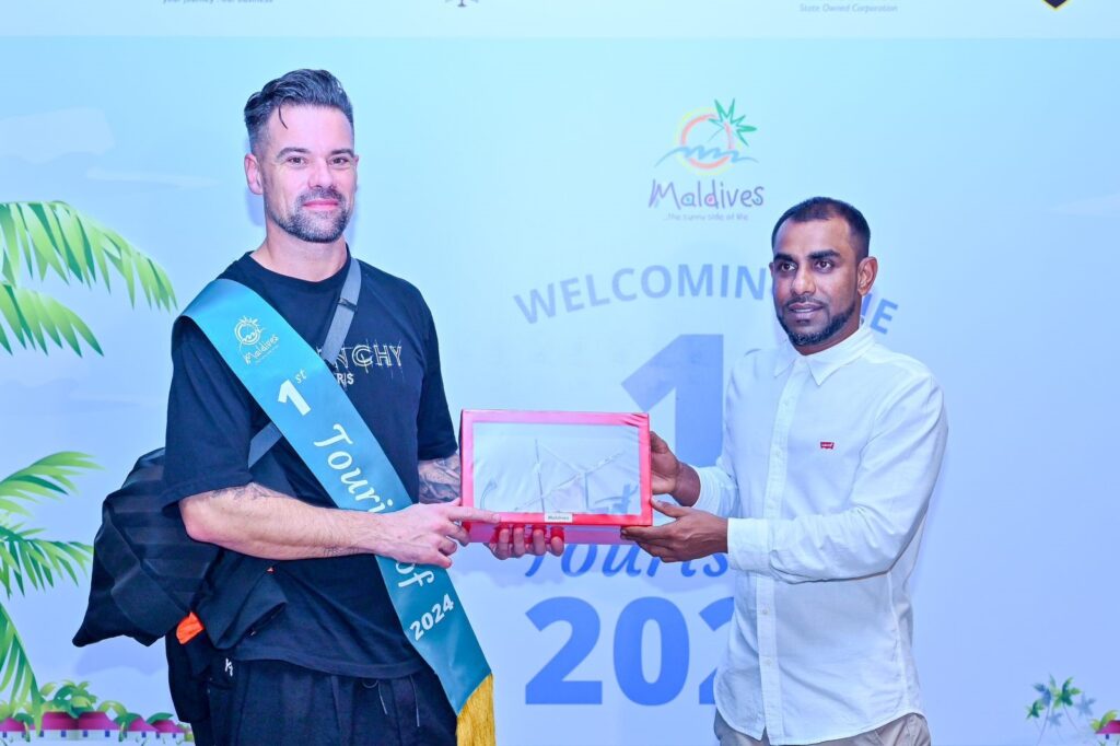 The Maldives Welcomes Benjamin The First Tourist Of 2024 The Arrival   Ff 1024x682 